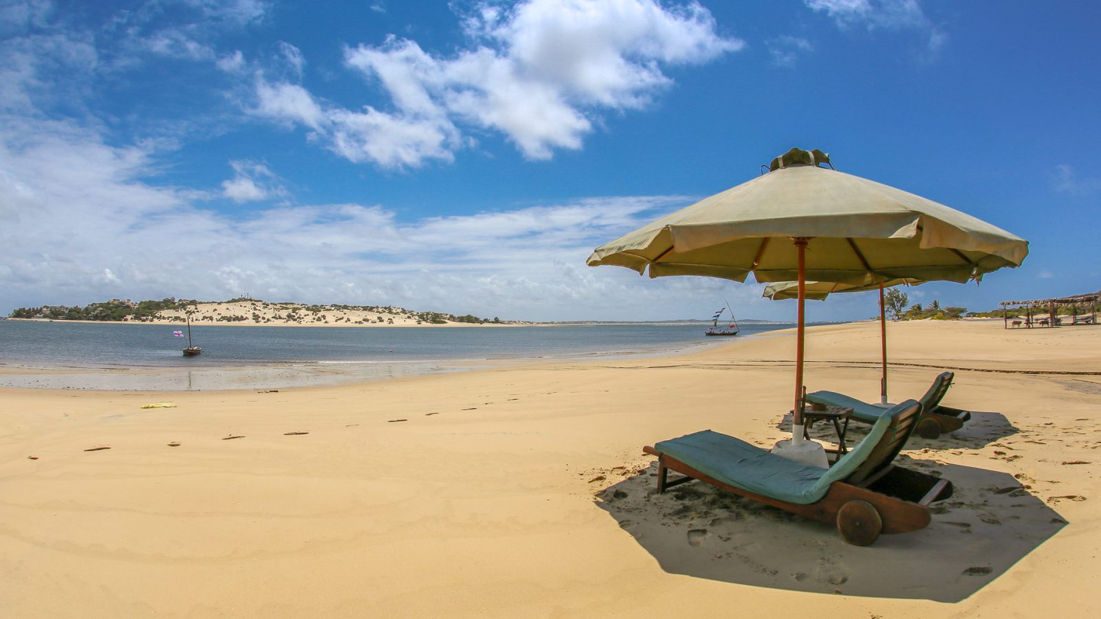 Lamu Island Beach Holidays