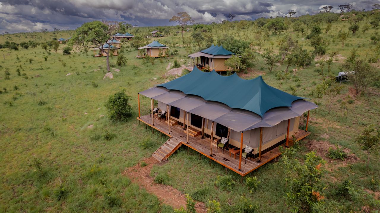 Baobab Central Serengeti Camp
