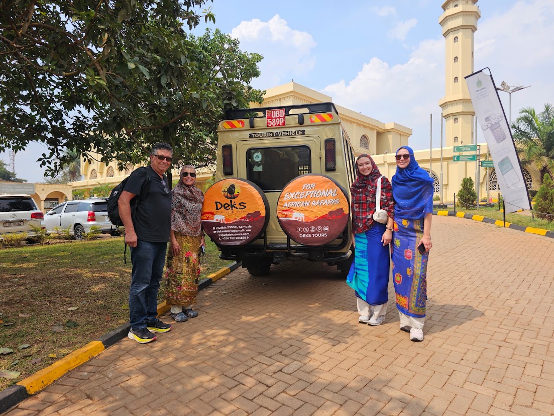 Zanzibar-Uganda-Tanzania-Kenya Safari